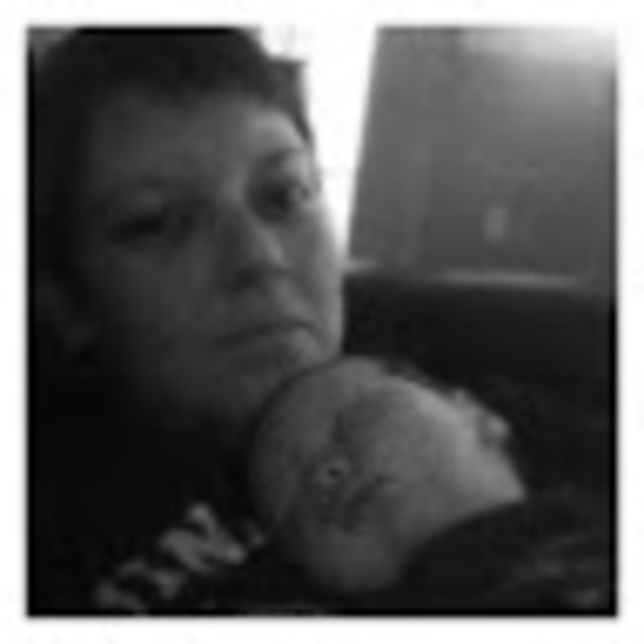 Meet your Posher, Kim - Picture 1 of 1